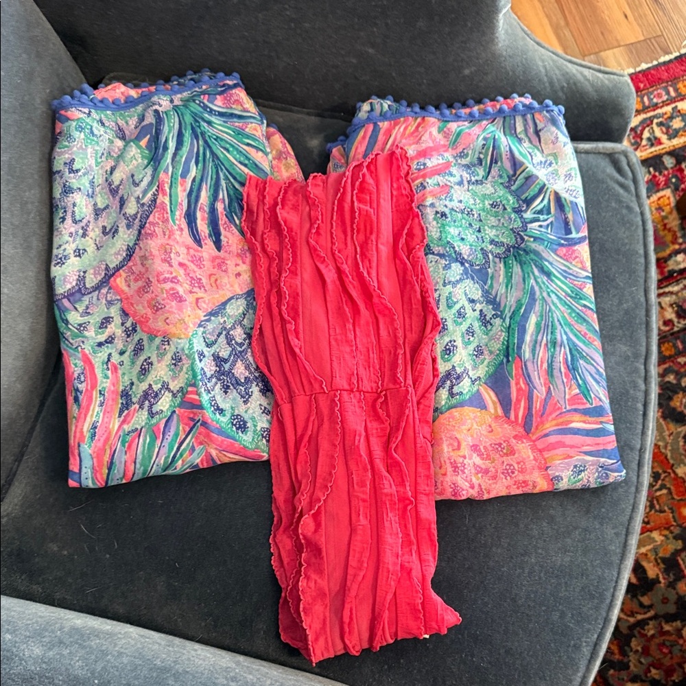 3 infinity scarves- 2 matching Lilly Pulitzer, 1 plain pink